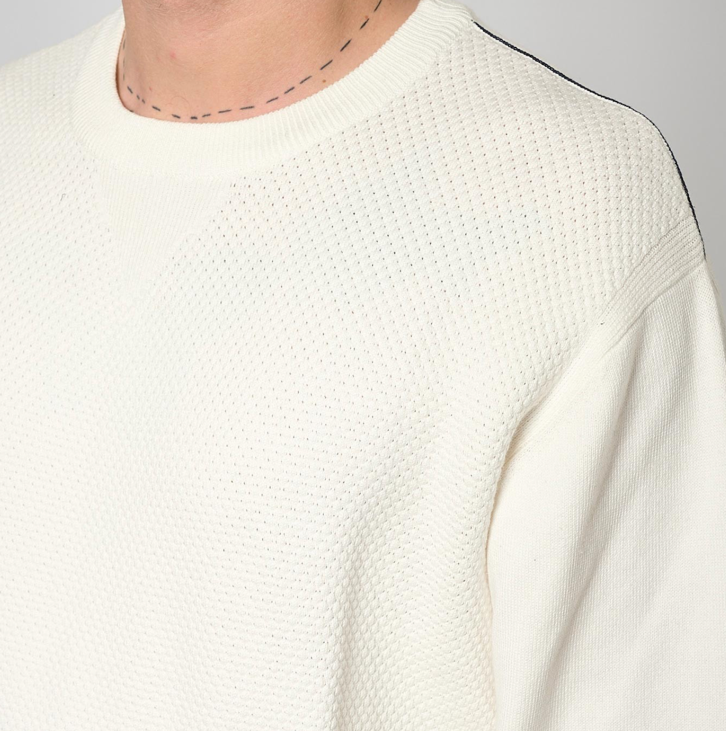 Kaporal Pull BILY
