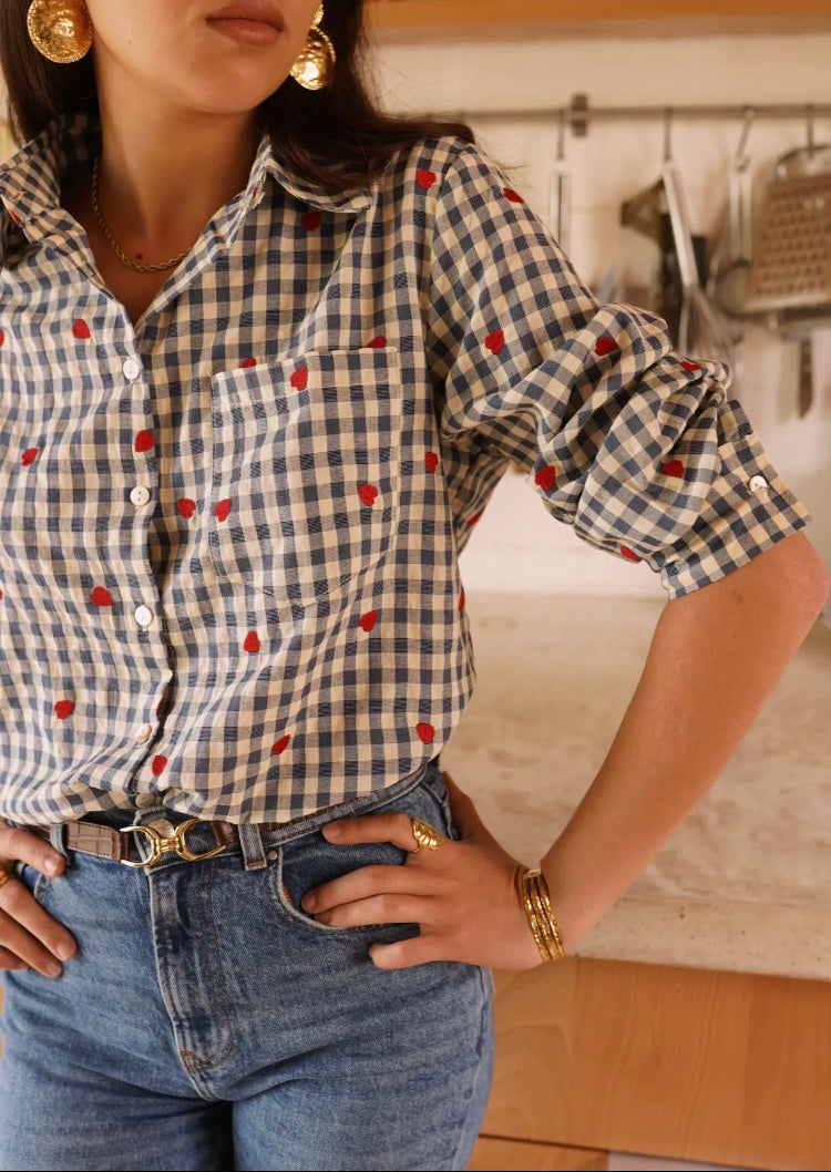 Chemise Femme à carreaux, détail petits coeurs rouge LANA