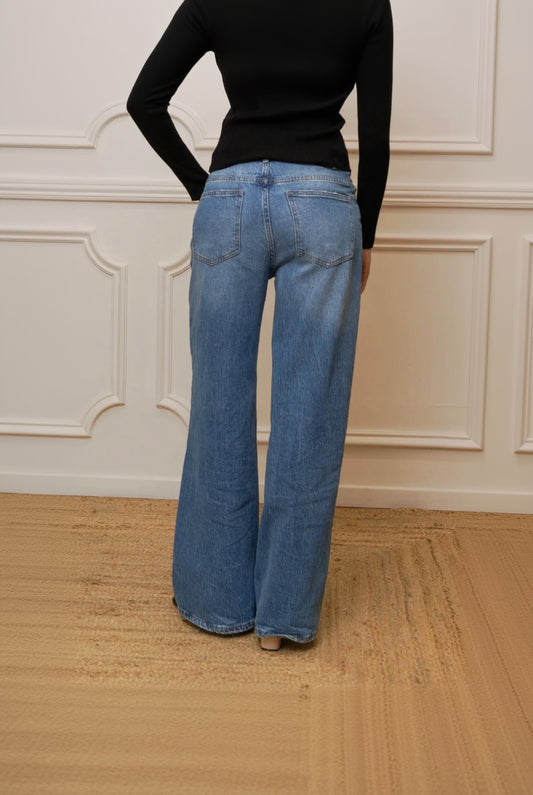 Jean Femme coupe droite Bouton asymétrique MARINA