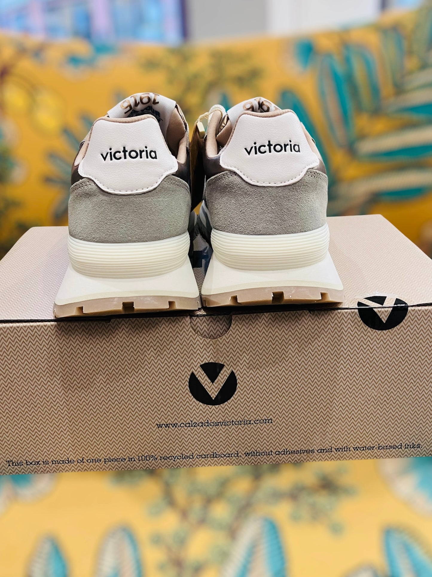 Victoria VIENTO MÉTAL & PAILLETTES