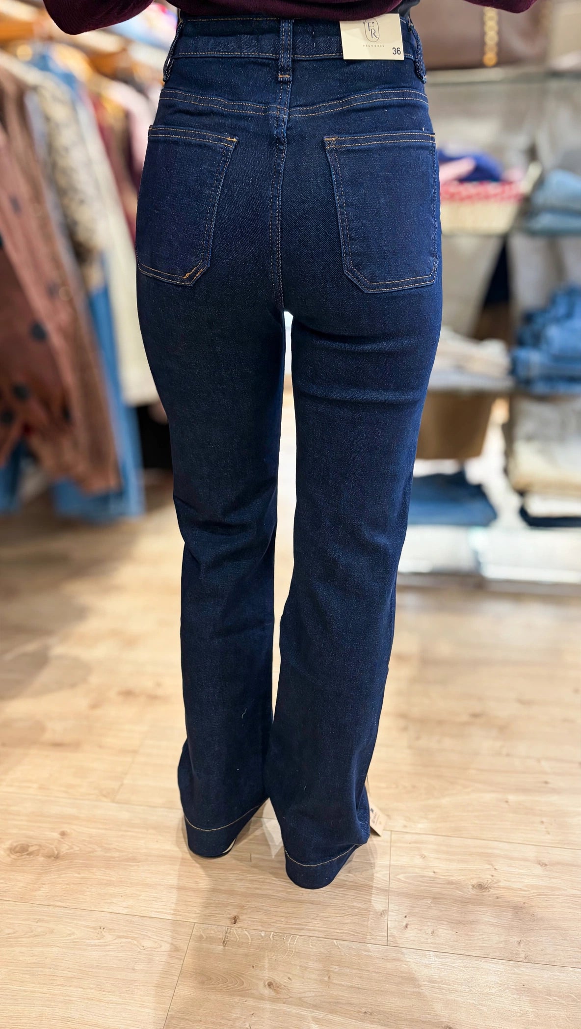 Jean Femme Wide Leg Taille Haute JANE Boutons Fantaisie & Poches Plaquées