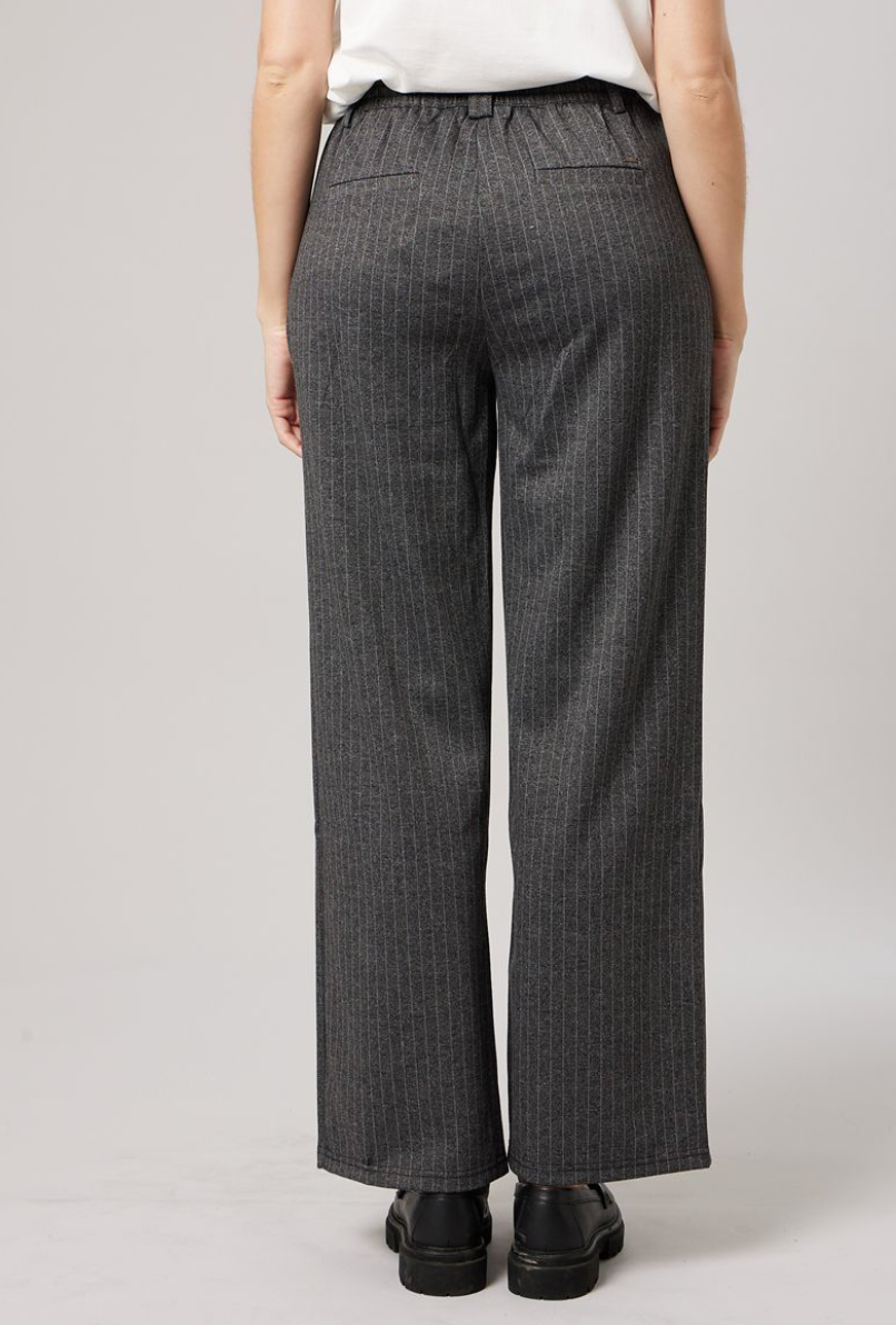 Deeluxe  Pantalon Droit Femme TAYSEN
