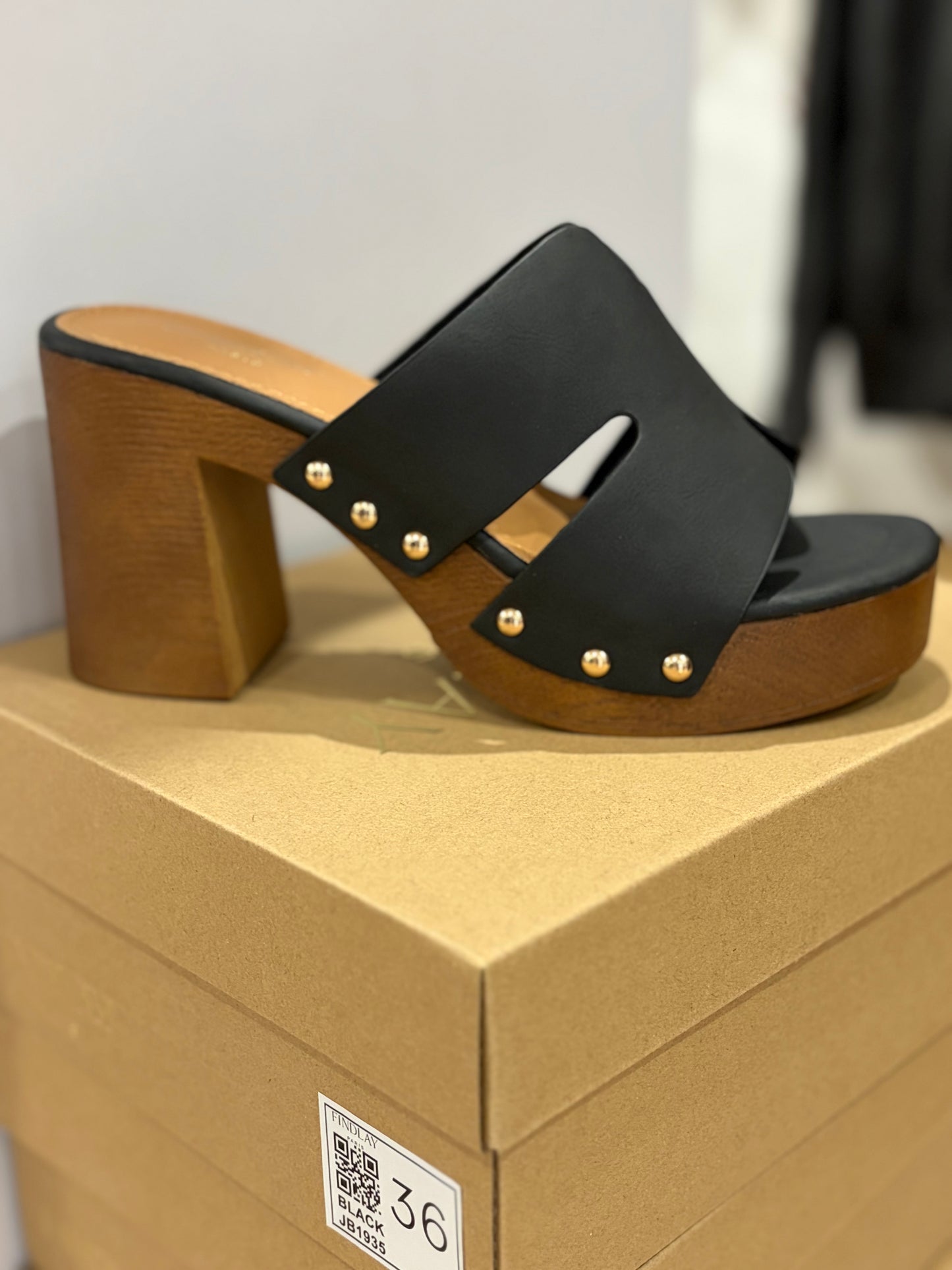 Sabots à Talons "H"