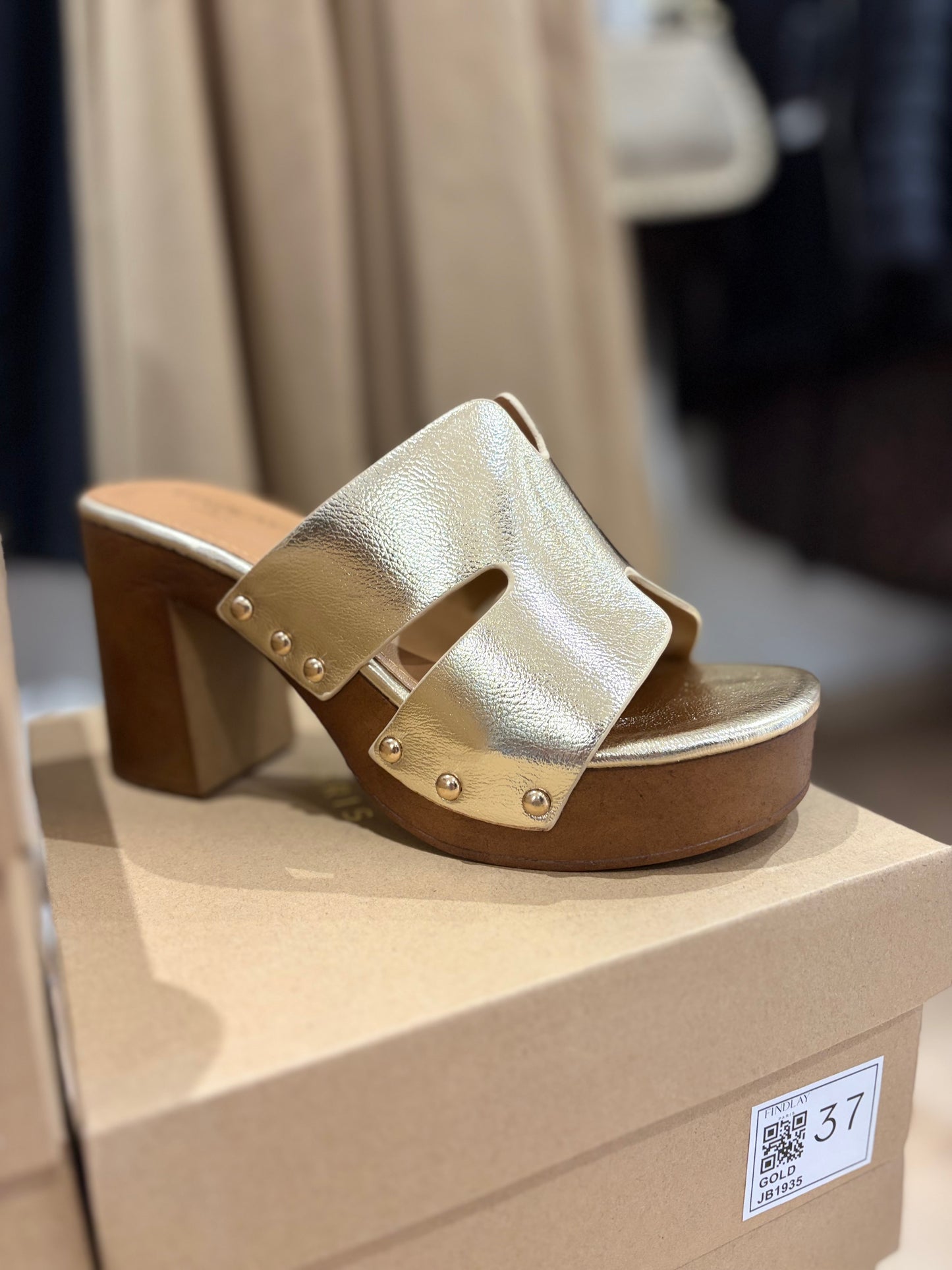 Sabots à Talons "H"