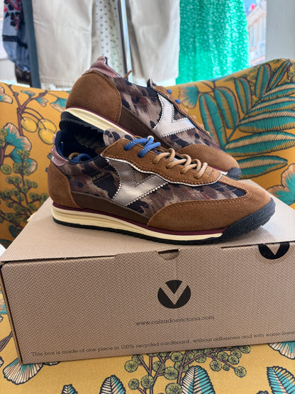 Victoria Shoes Sneakers Femme SATURNO SERRAJE & ANIMAL PRINT