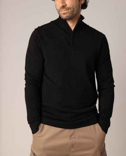 Pull homme col camionneur ALMANACH en maille fine avec zip et patch.