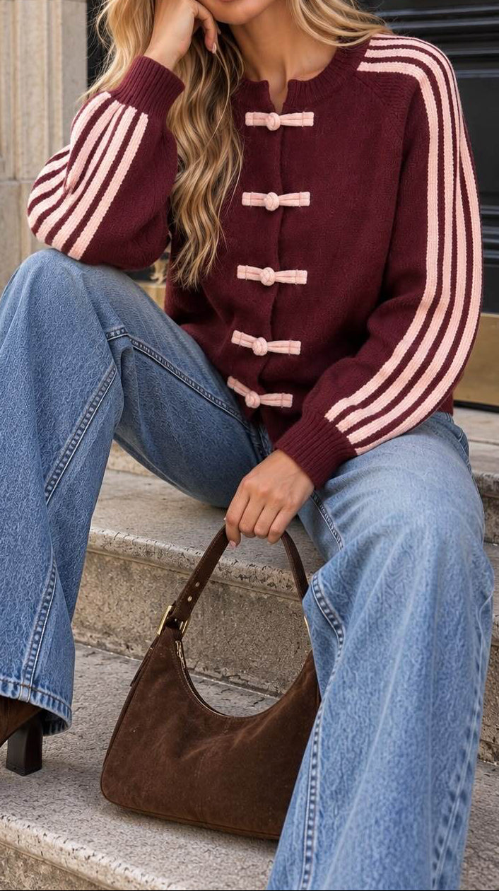 Gilet Femme en Maille ALIX - Bordeaux, Manches Ballon & Brandebourgs